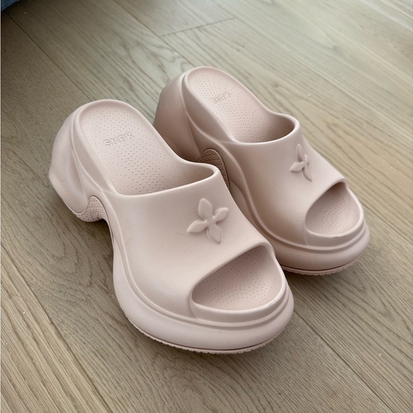 SMFK high-heel bumper sandal in nude - Picture 1 of 5